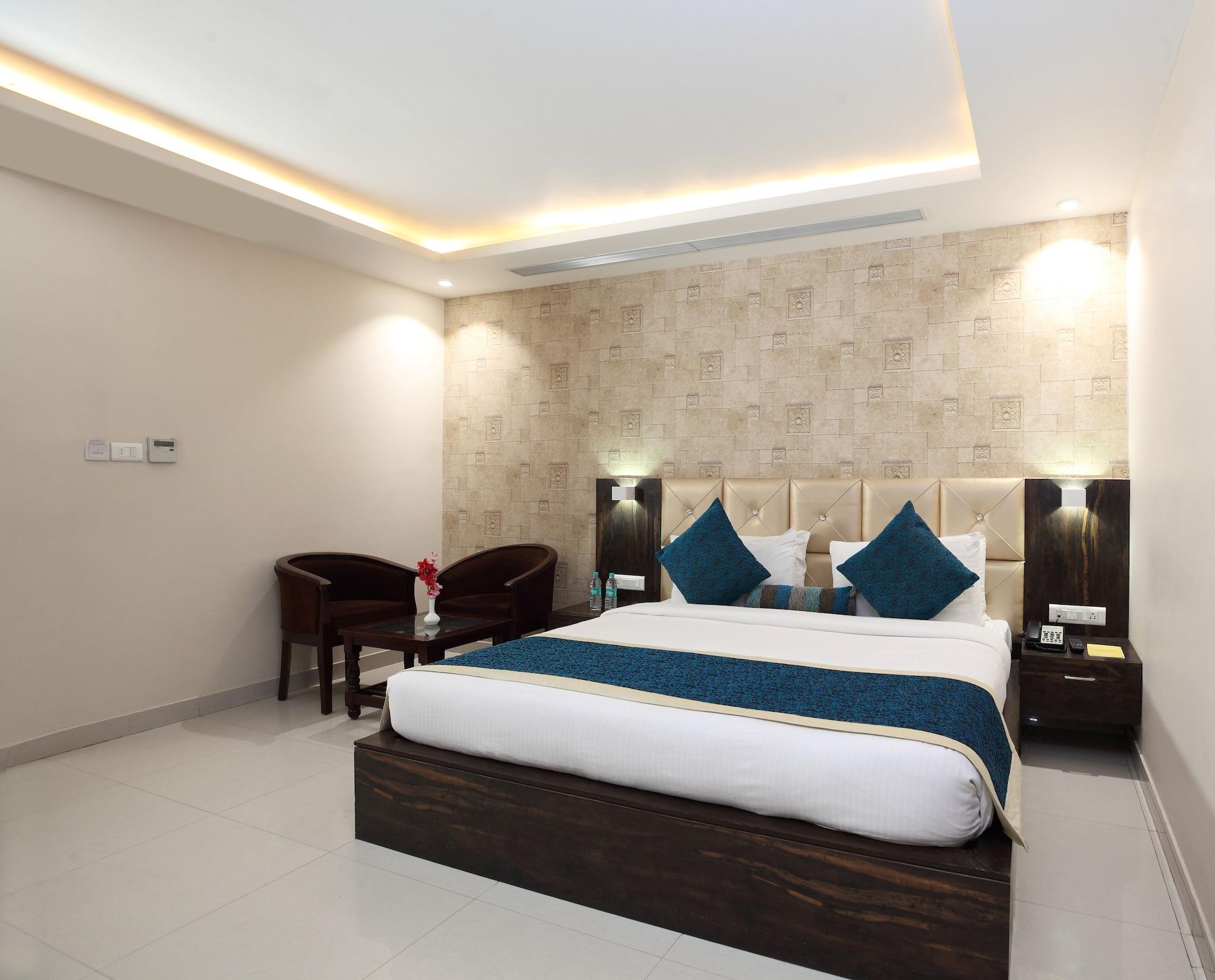 Pinnacle By Click Hotels, Lucknow Eksteriør billede