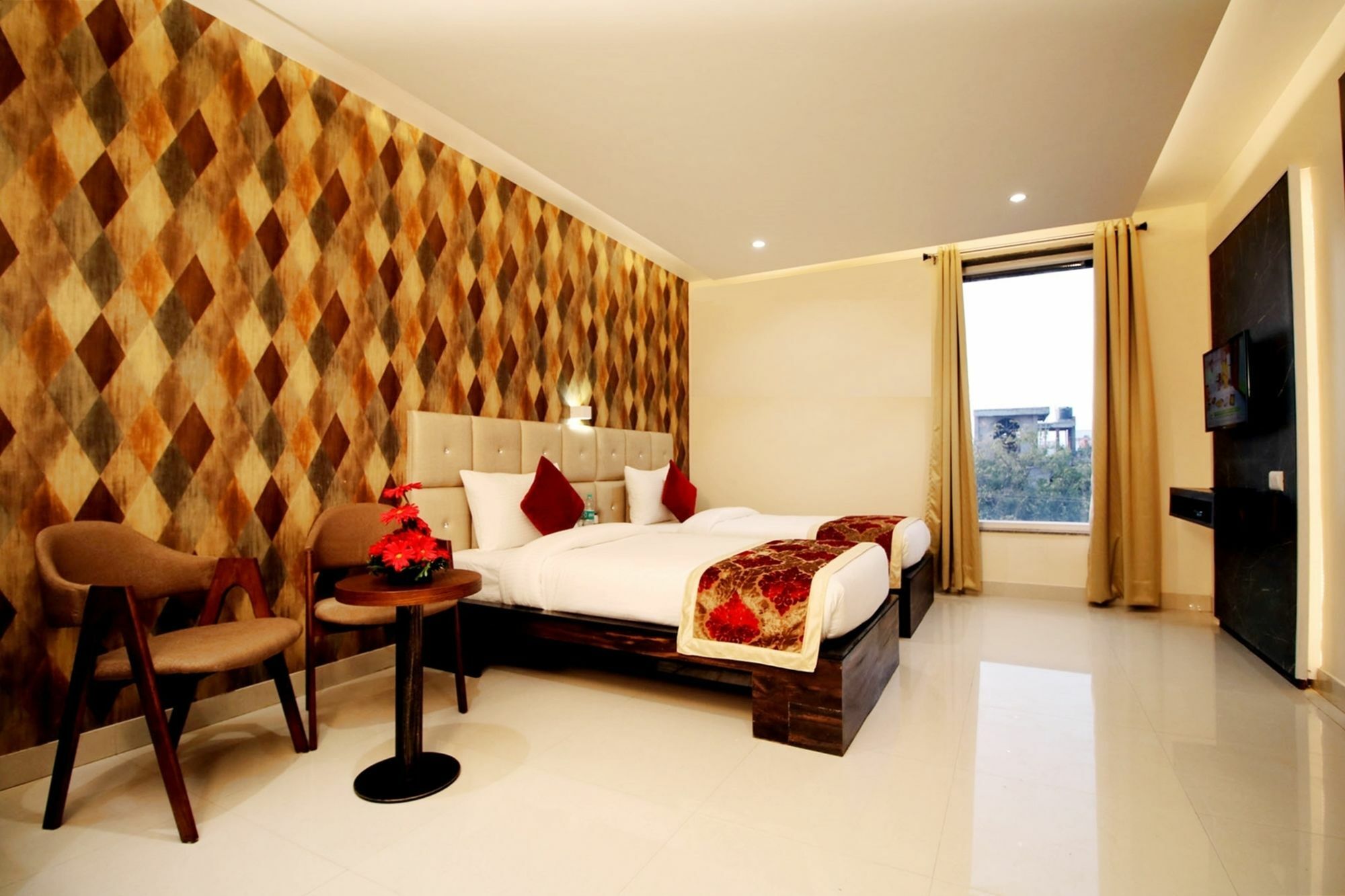 Pinnacle By Click Hotels, Lucknow Eksteriør billede